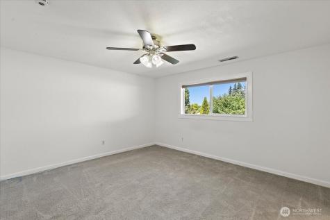 2802 NE 23rd Place Renton WA 98056