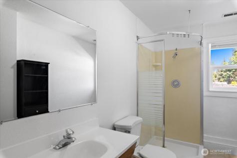2802 NE 23rd Place Renton WA 98056