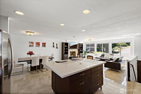 2802 NE 23rd Place Renton WA 98056