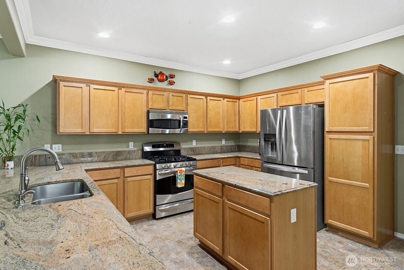 6636 Francis Avenue SE Auburn WA 98092