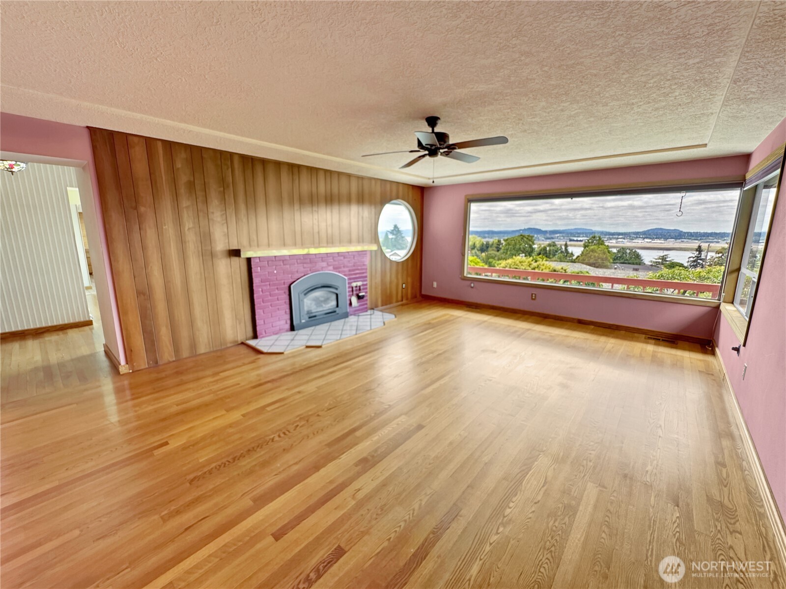 6814 Sleret Avenue Vancouver WA 98664