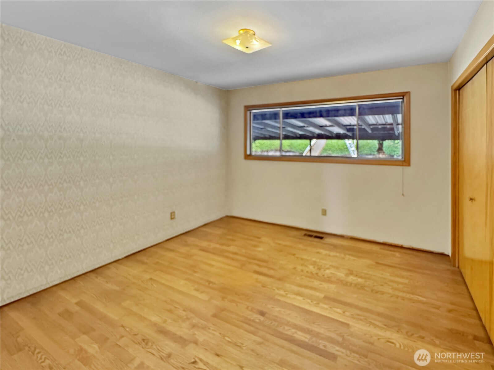 6814 Sleret Avenue Vancouver WA 98664