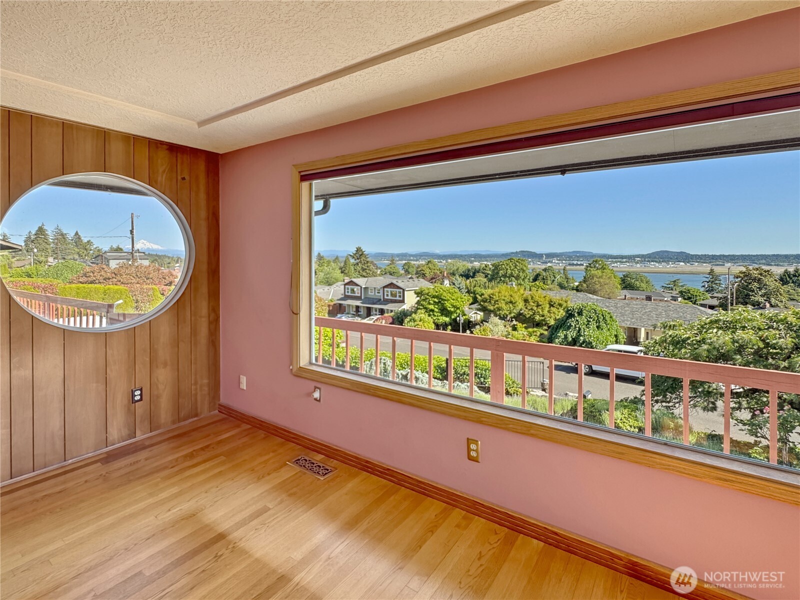 6814 Sleret Avenue Vancouver WA 98664