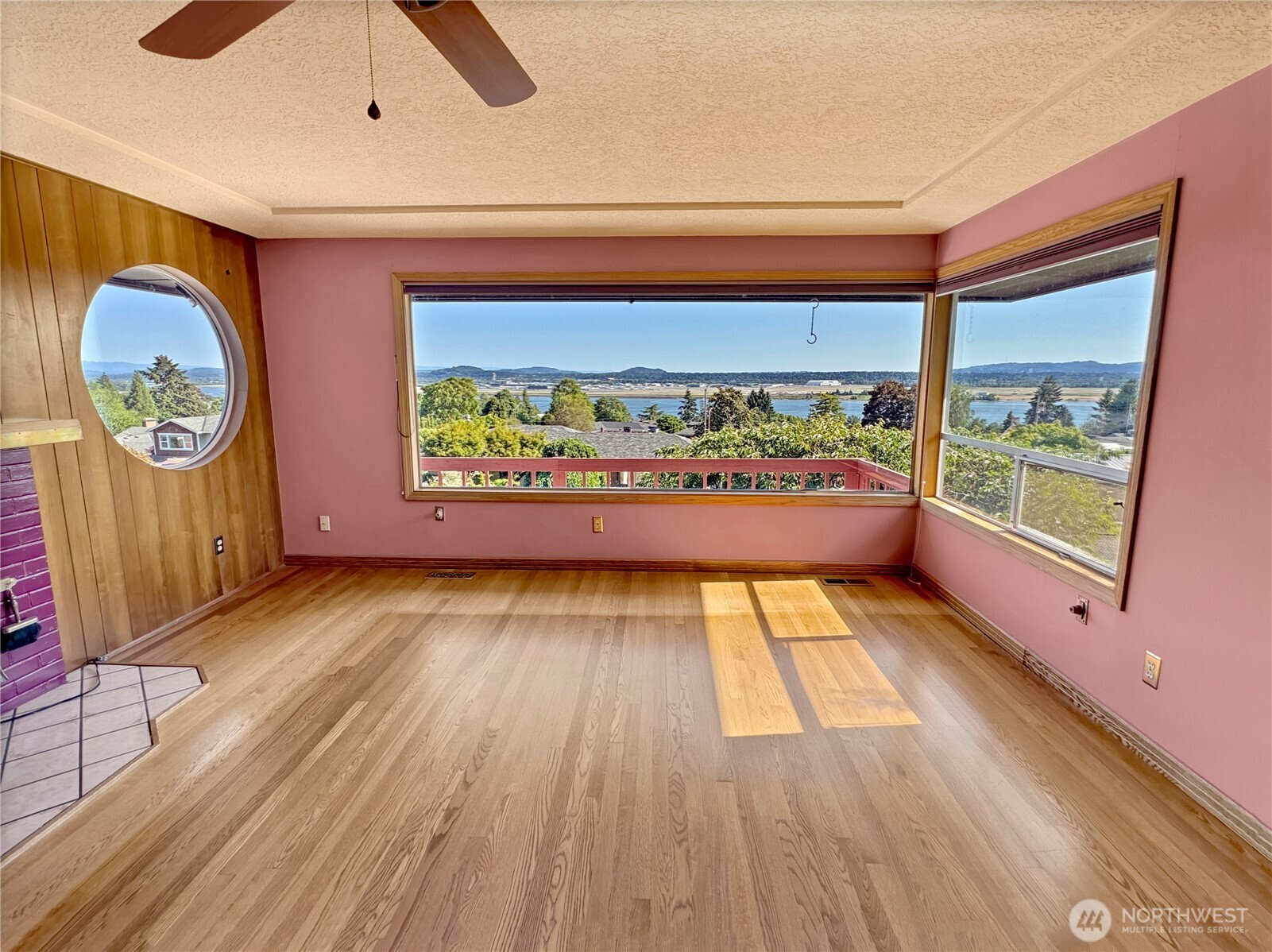 6814 Sleret Avenue Vancouver WA 98664