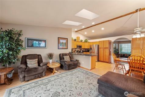 19618 Knoll Drive Arlington WA 98223