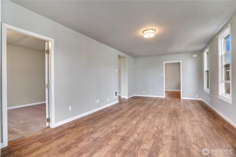 5414 S Pine Street Tacoma WA 98409