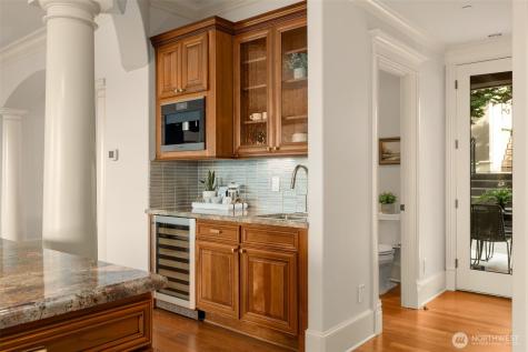 410 8th Avenue W Kirkland WA 98033