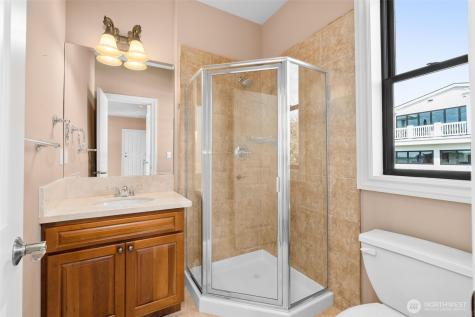 410 8th Avenue W Kirkland WA 98033