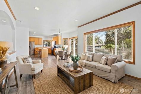 1496 Aberdeen Avenue NE Renton WA 98056