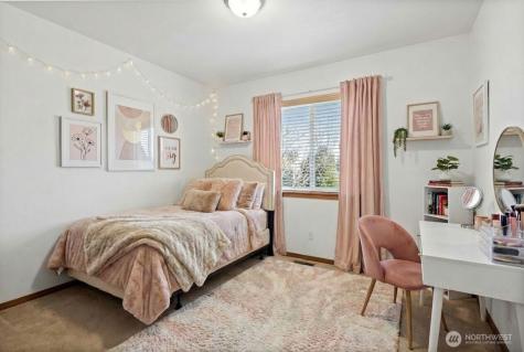 1496 Aberdeen Avenue NE Renton WA 98056