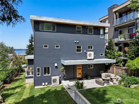 6304 Lakeview Drive Kirkland WA 98033