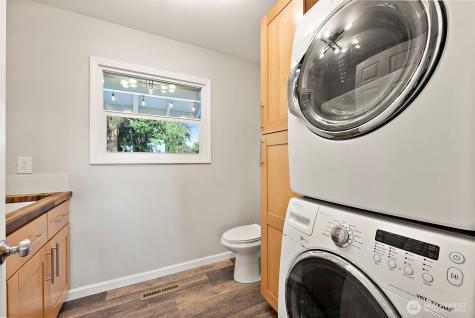 10516 46th Avenue E Tacoma WA 98446