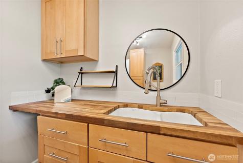 10516 46th Avenue E Tacoma WA 98446