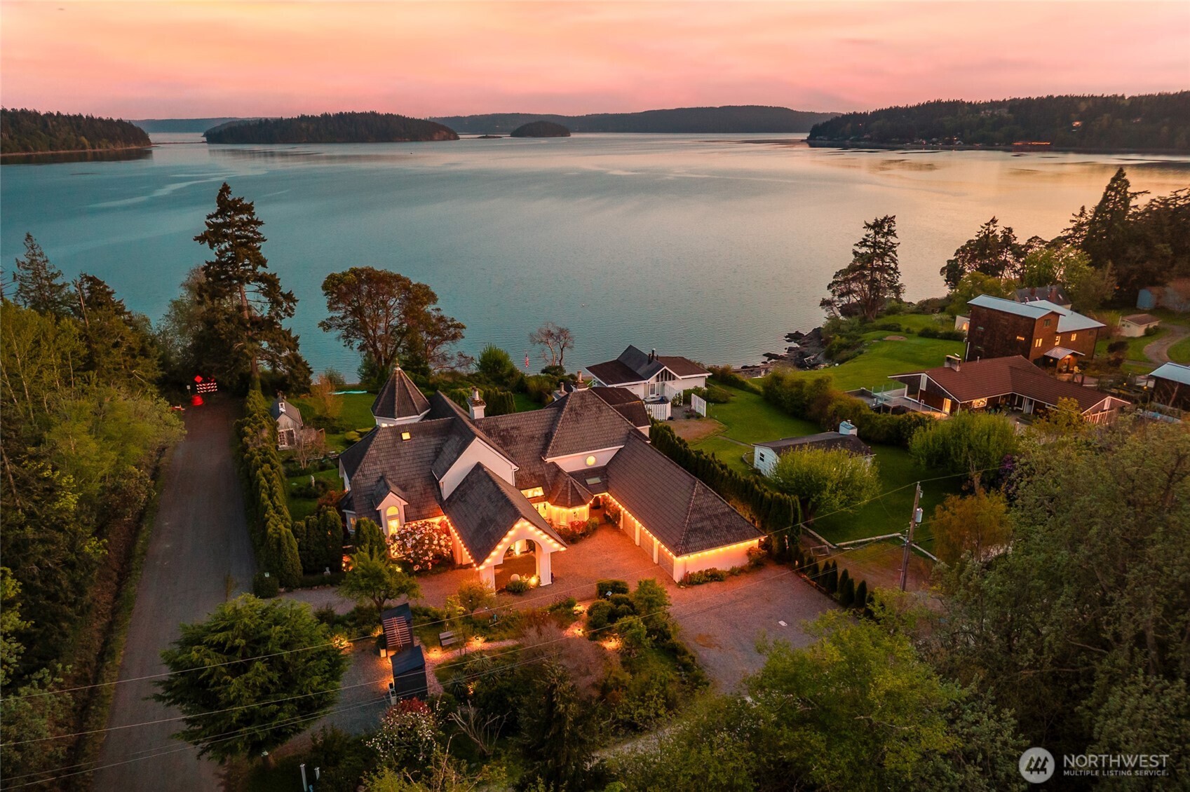8480 Thompson Beach Road Anacortes WA 98221
