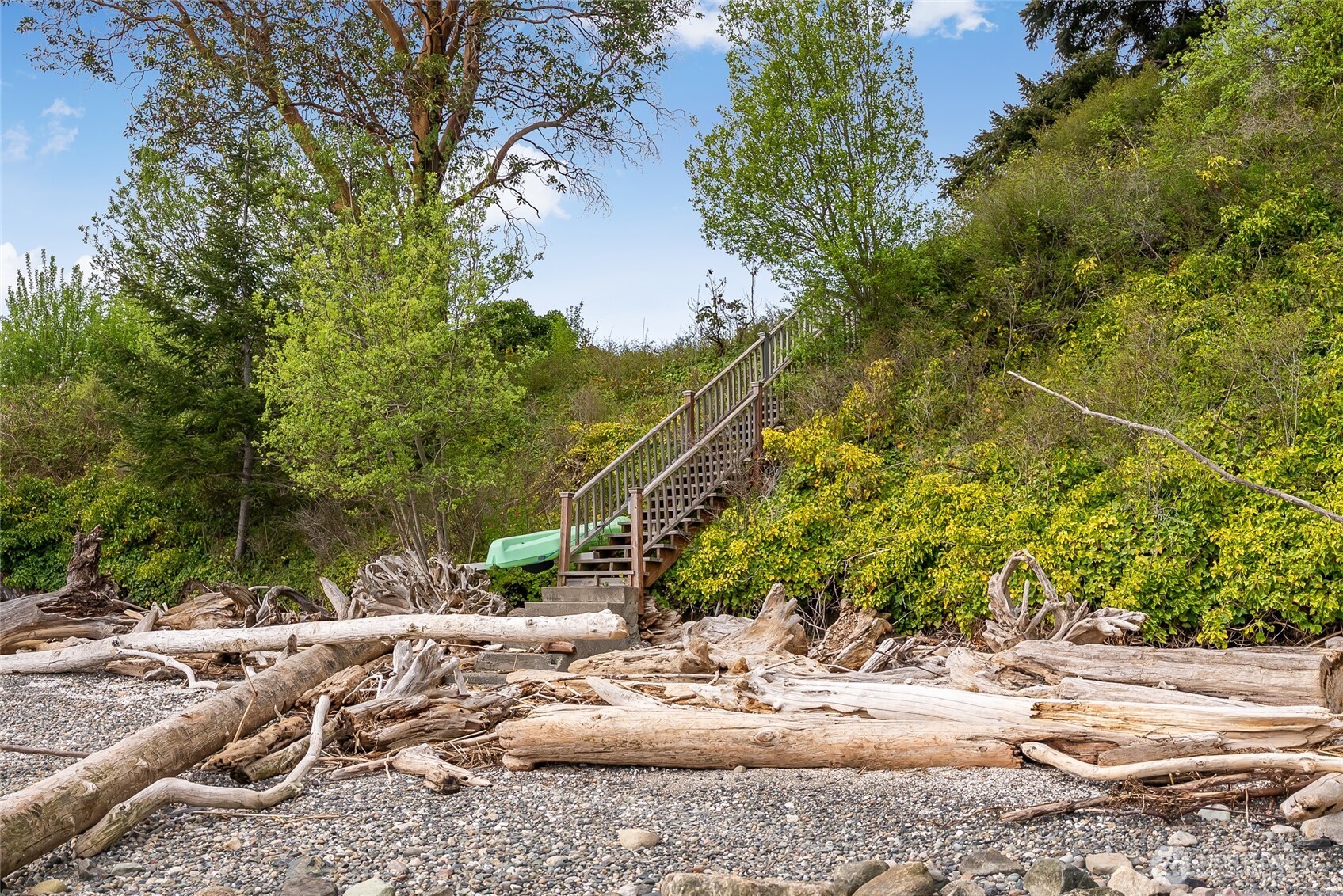 8480 Thompson Beach Road Anacortes WA 98221