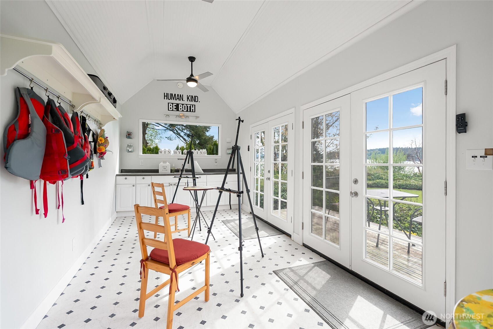 8480 Thompson Beach Road Anacortes WA 98221
