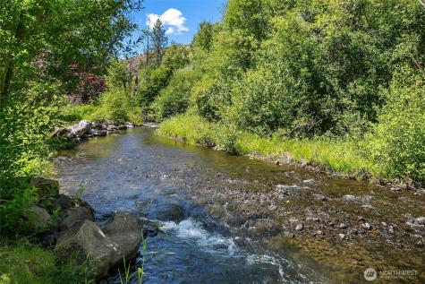 8501 Manastash Road Ellensburg WA 98926