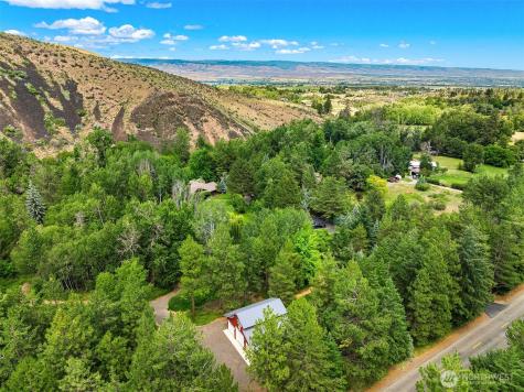 8501 Manastash Road Ellensburg WA 98926