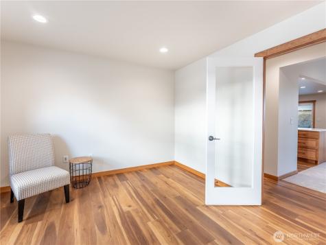 811 N Newport Loop East Wenatchee WA 98802