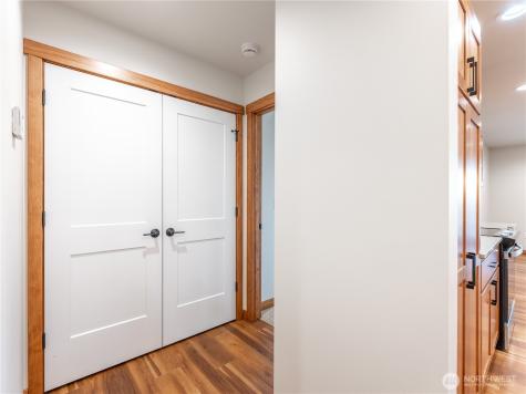 811 N Newport Loop East Wenatchee WA 98802