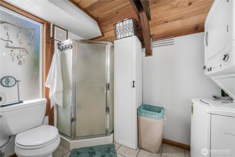 1819 Lake Drive Camano Island WA 98282