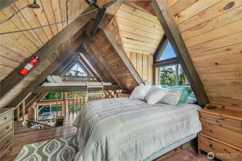 1819 Lake Drive Camano Island WA 98282