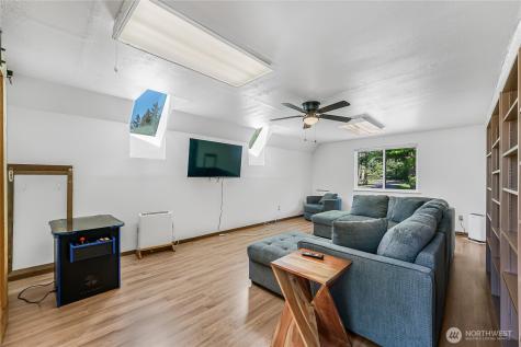 1819 Lake Drive Camano Island WA 98282