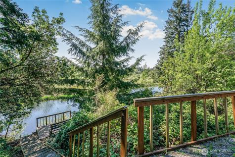 1819 Lake Drive Camano Island WA 98282