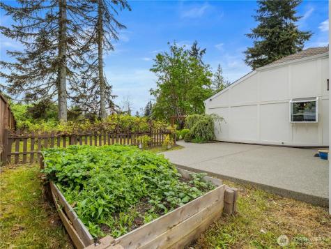 10310 244th Street E Graham WA 98338