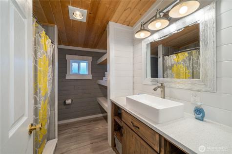 117 Wells Avenue Manson WA 98831