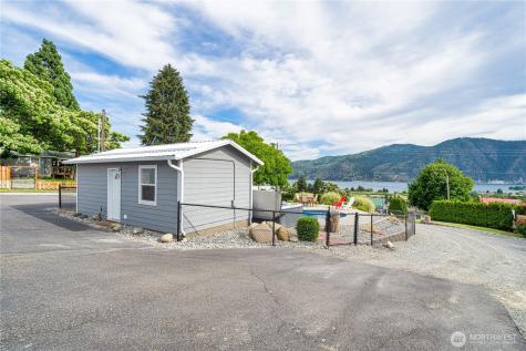 117 Wells Avenue Manson WA 98831