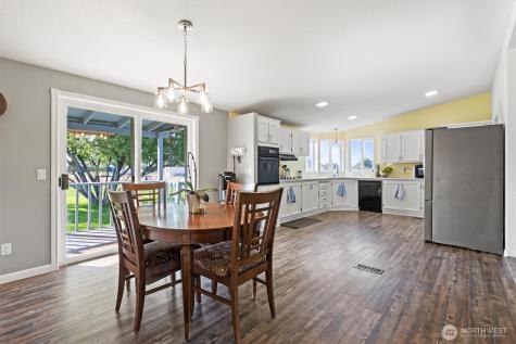8253 Scott Road NE Moses Lake WA 98837