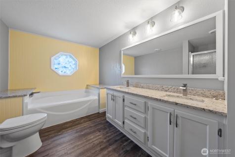 8253 Scott Road NE Moses Lake WA 98837