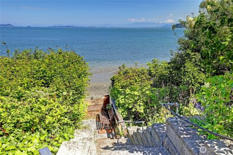 144 Loon Asea Lane Camano Island WA 98282