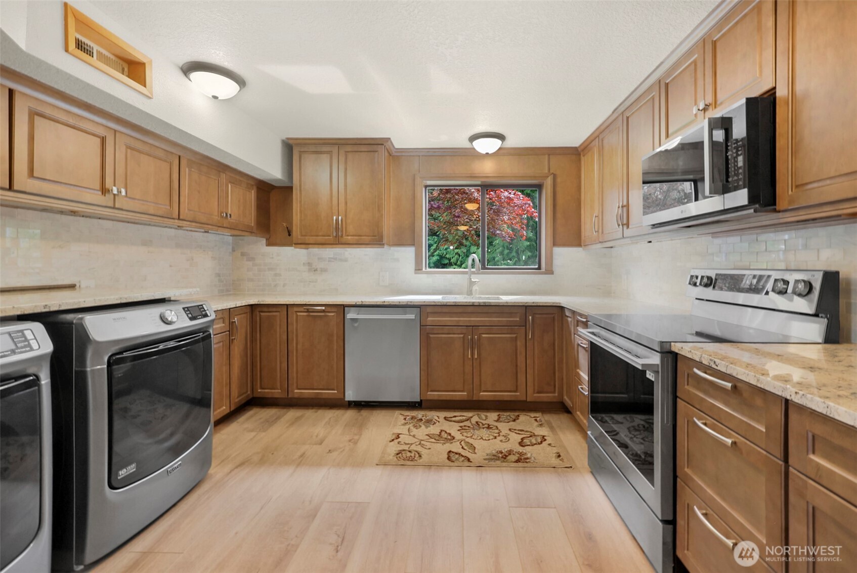 12031 11th Avenue NE Marysville WA 98271
