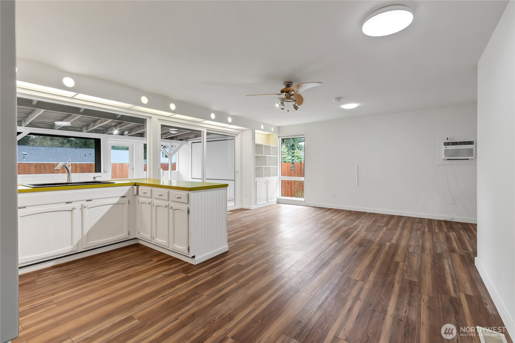9814 Onyx Drive SW Lakewood WA 98498