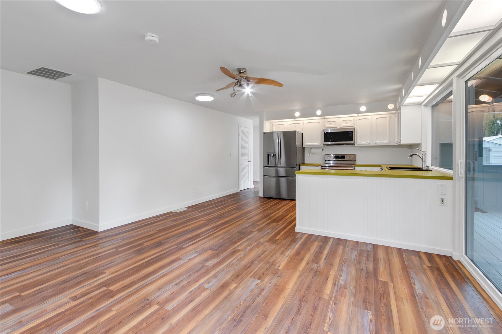 9814 Onyx Drive SW Lakewood WA 98498