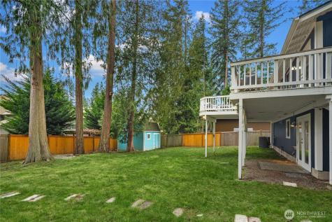 21239 NE 10th Place Sammamish WA 98074