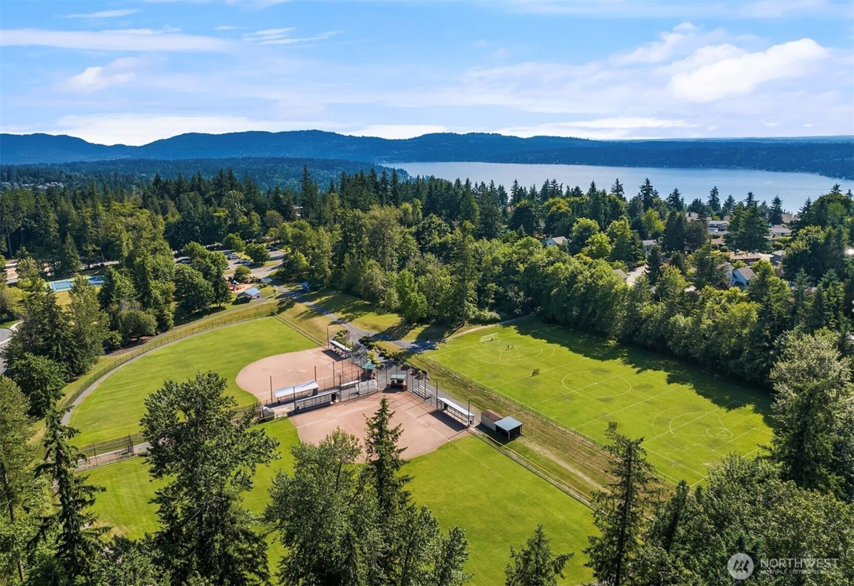 21239 NE 10th Place Sammamish WA 98074