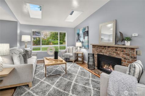 21239 NE 10th Place Sammamish WA 98074
