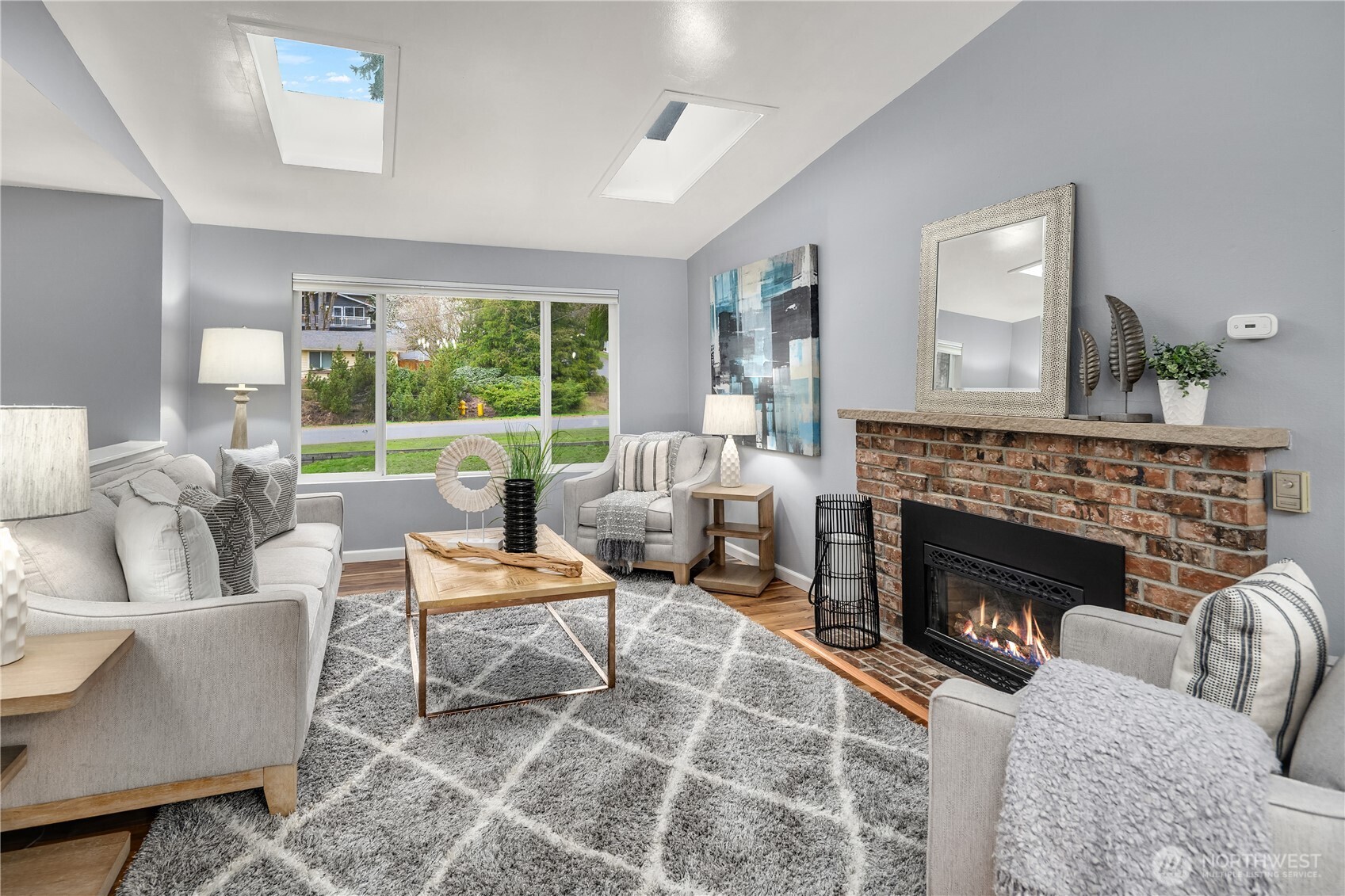 21239 NE 10th Place Sammamish WA 98074