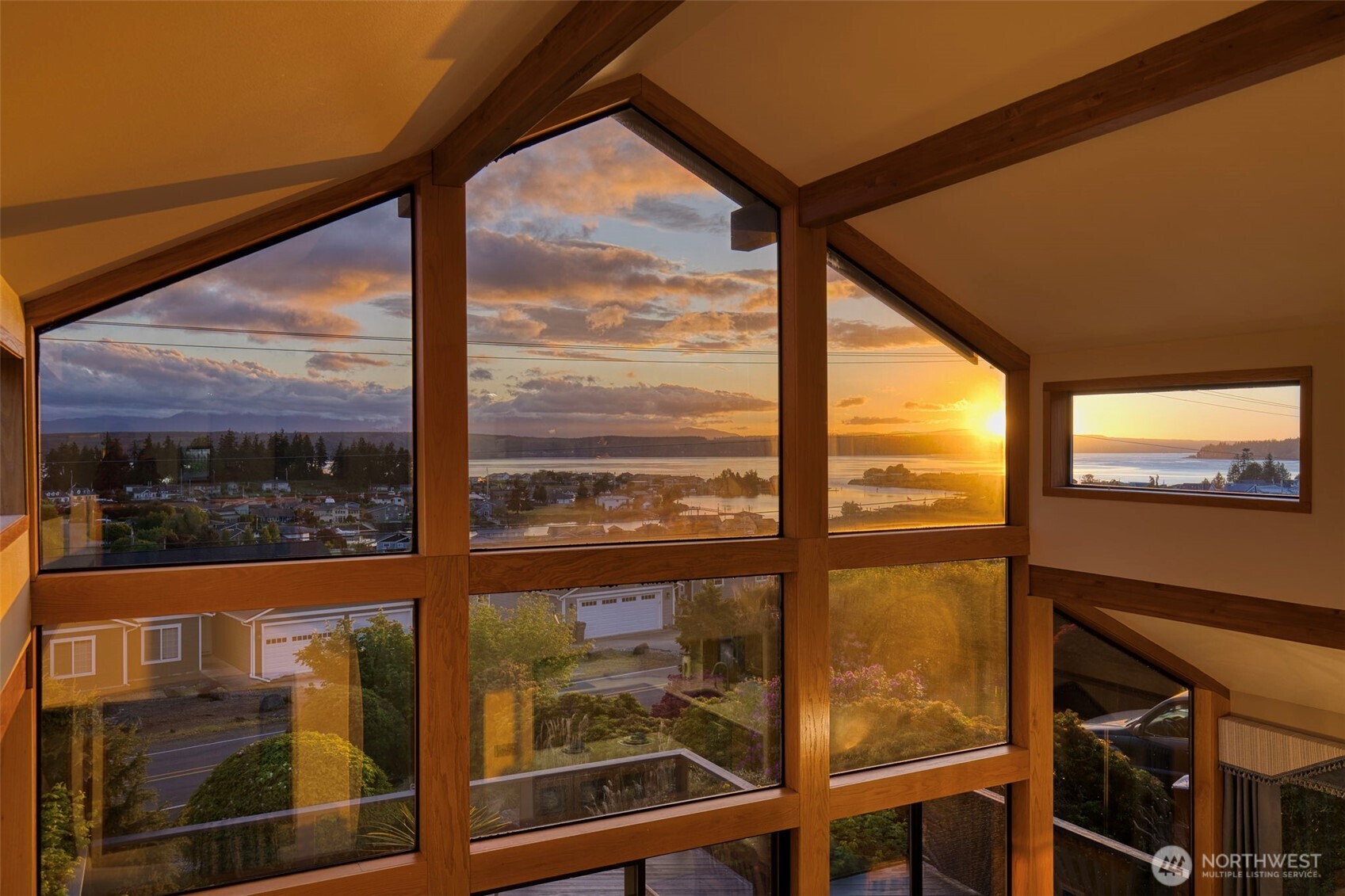 37788 Hood Canal Drive NE Hansville WA 98340