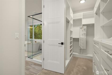 23959 NE 25th Street Sammamish WA 98074