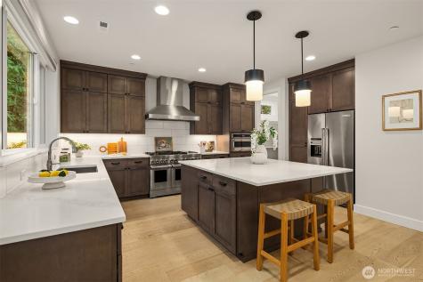 23959 NE 25th Street Sammamish WA 98074