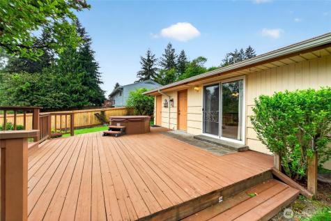 12810 162nd Avenue SE Renton WA 98059