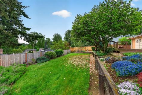 12810 162nd Avenue SE Renton WA 98059