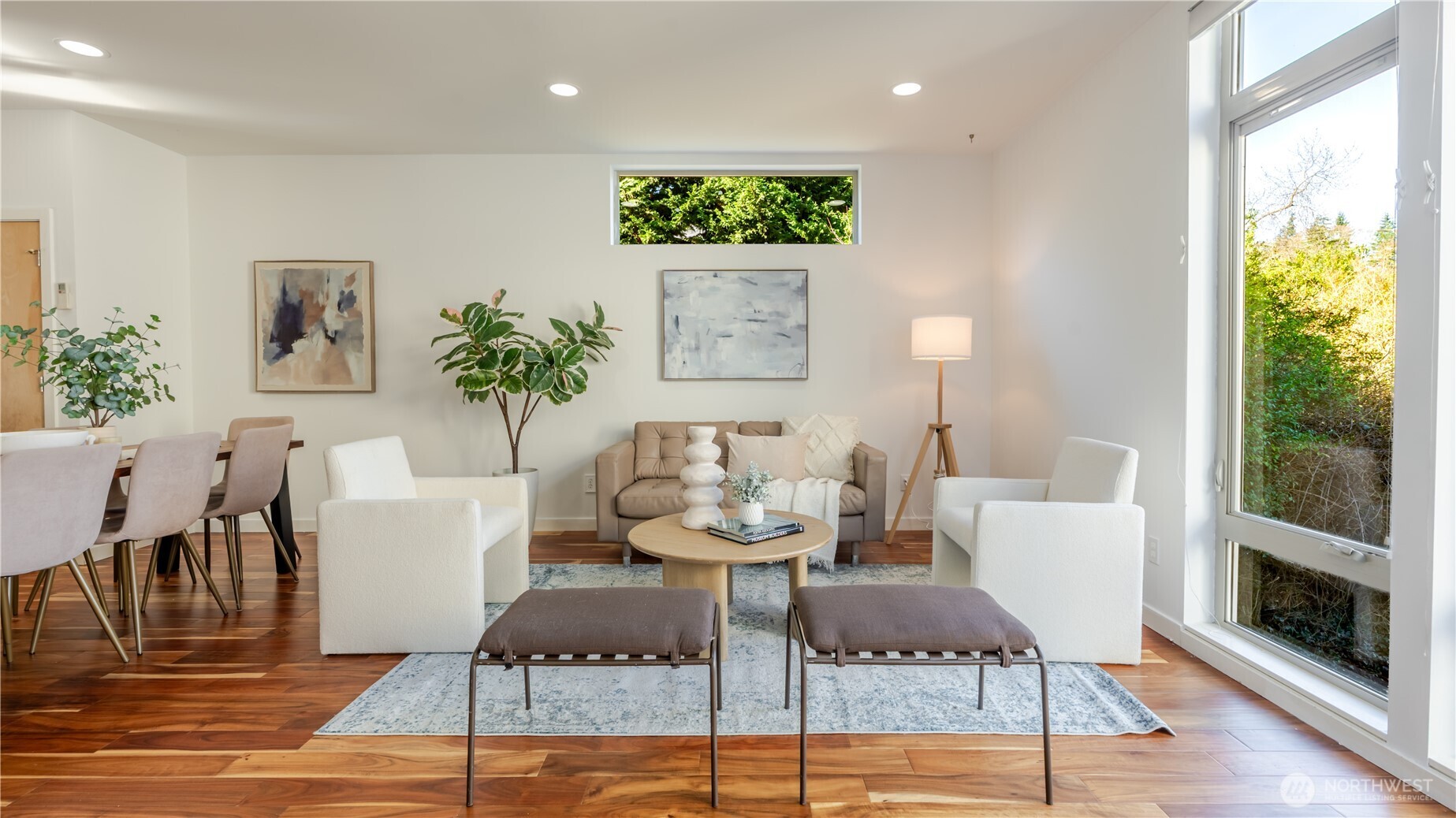 3245 21st Avenue W Seattle WA 98199