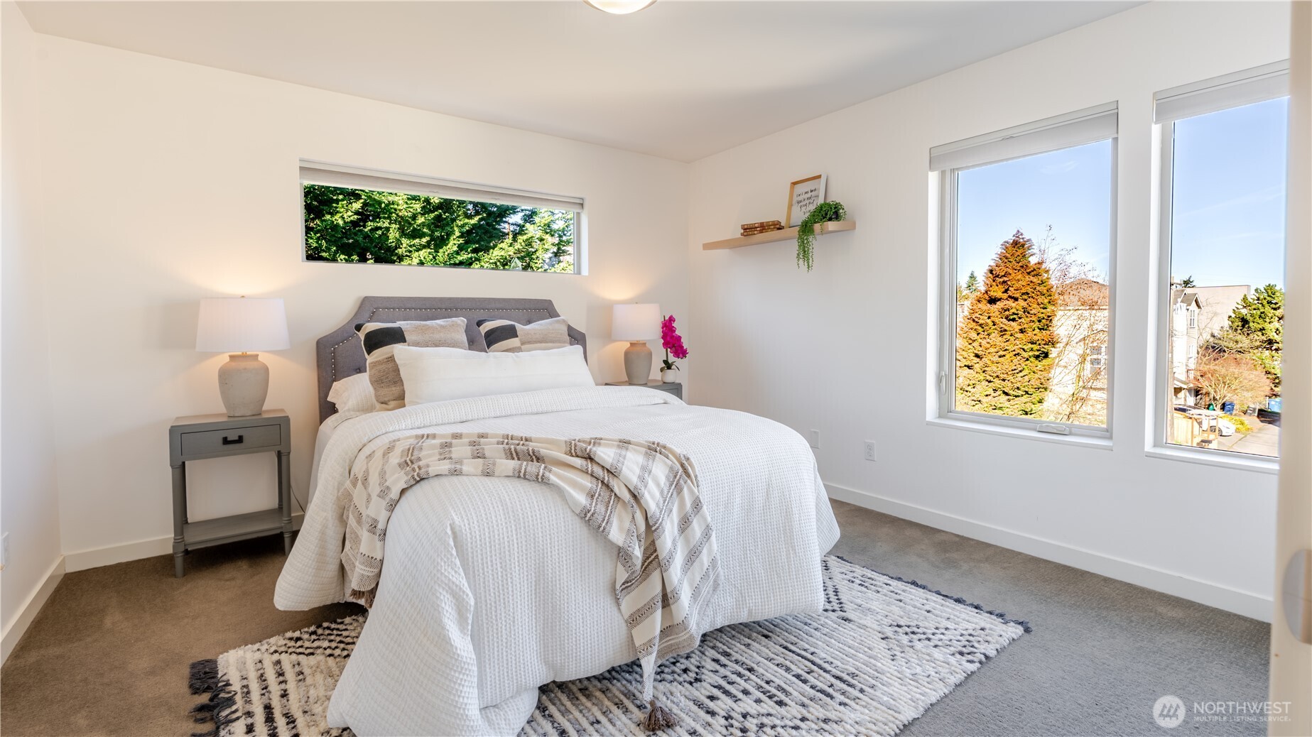 3245 21st Avenue W Seattle WA 98199