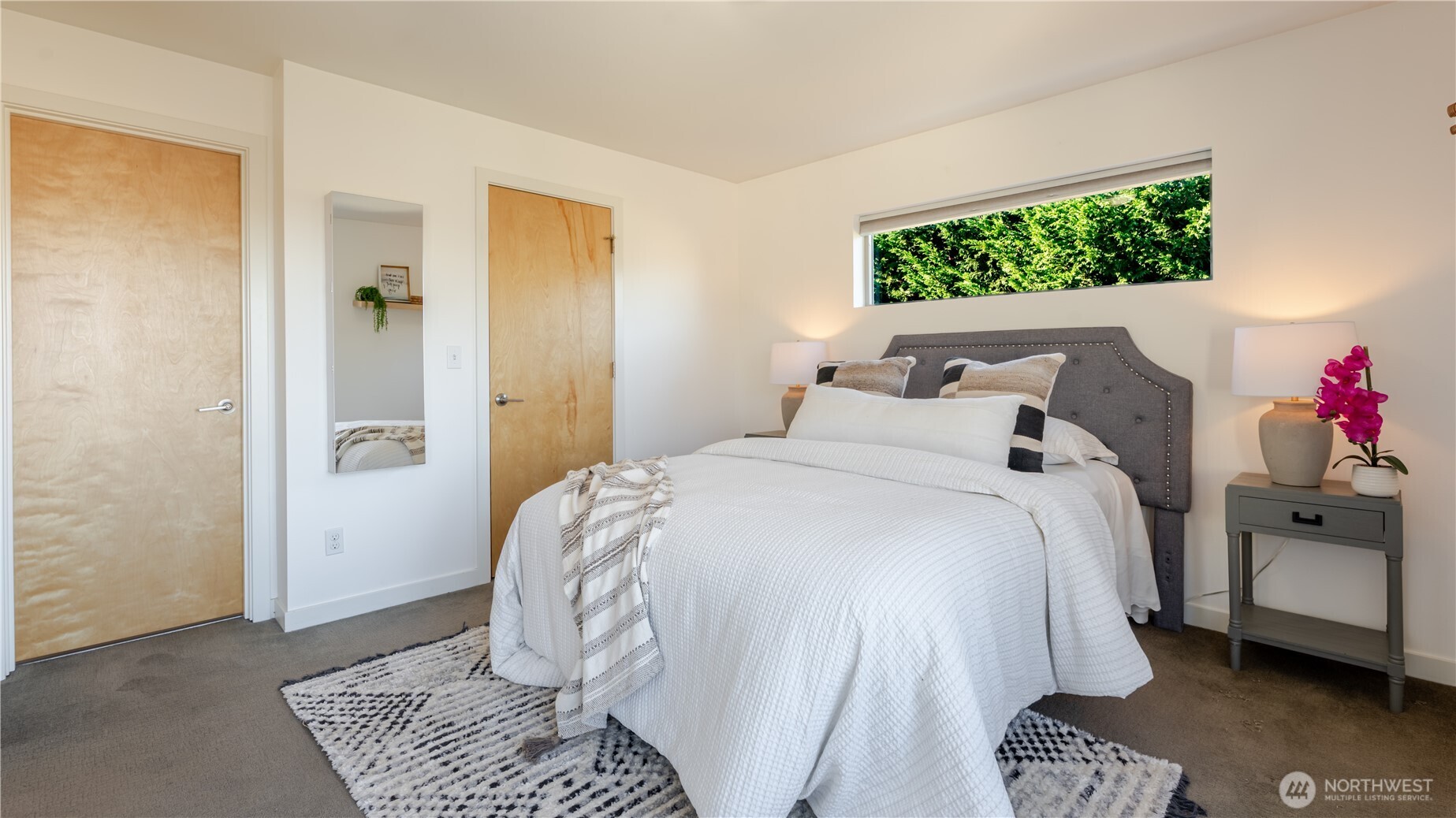 3245 21st Avenue W Seattle WA 98199