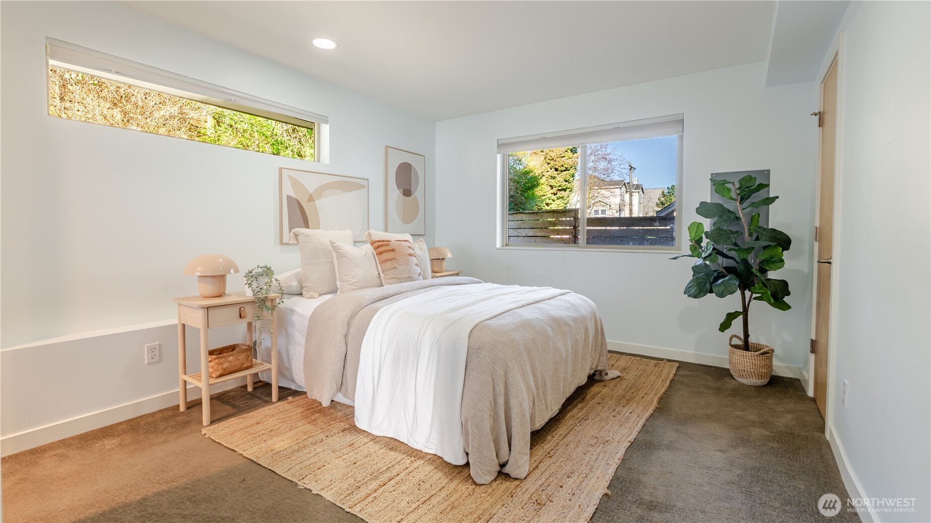 3245 21st Avenue W Seattle WA 98199